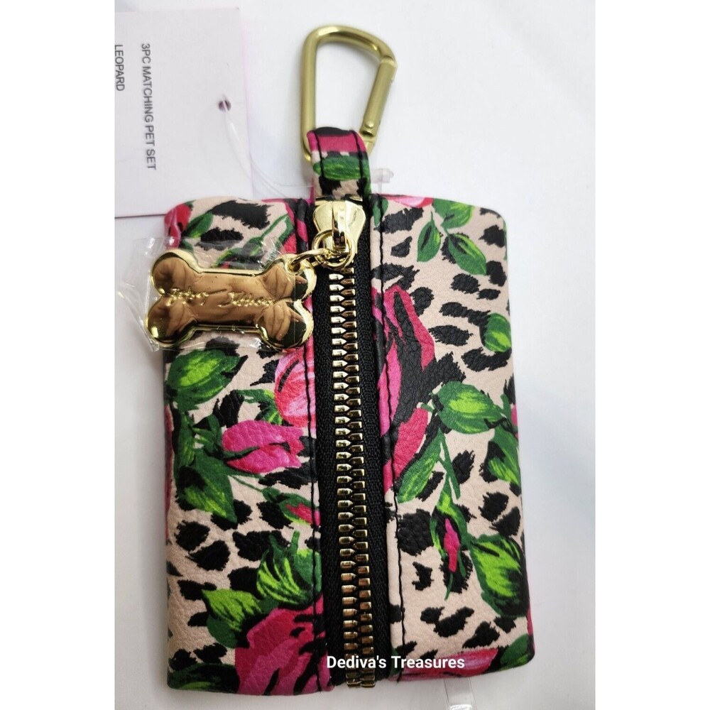 BETSEY JOHNSON Pink Rose Dog Waste Bag Dispenser ~Poop Bag Holder NWT